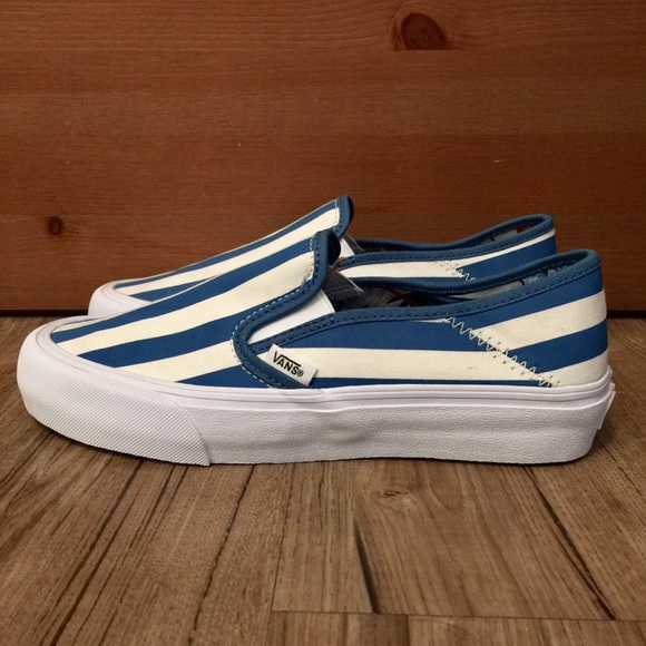 vintage rio slip on vans